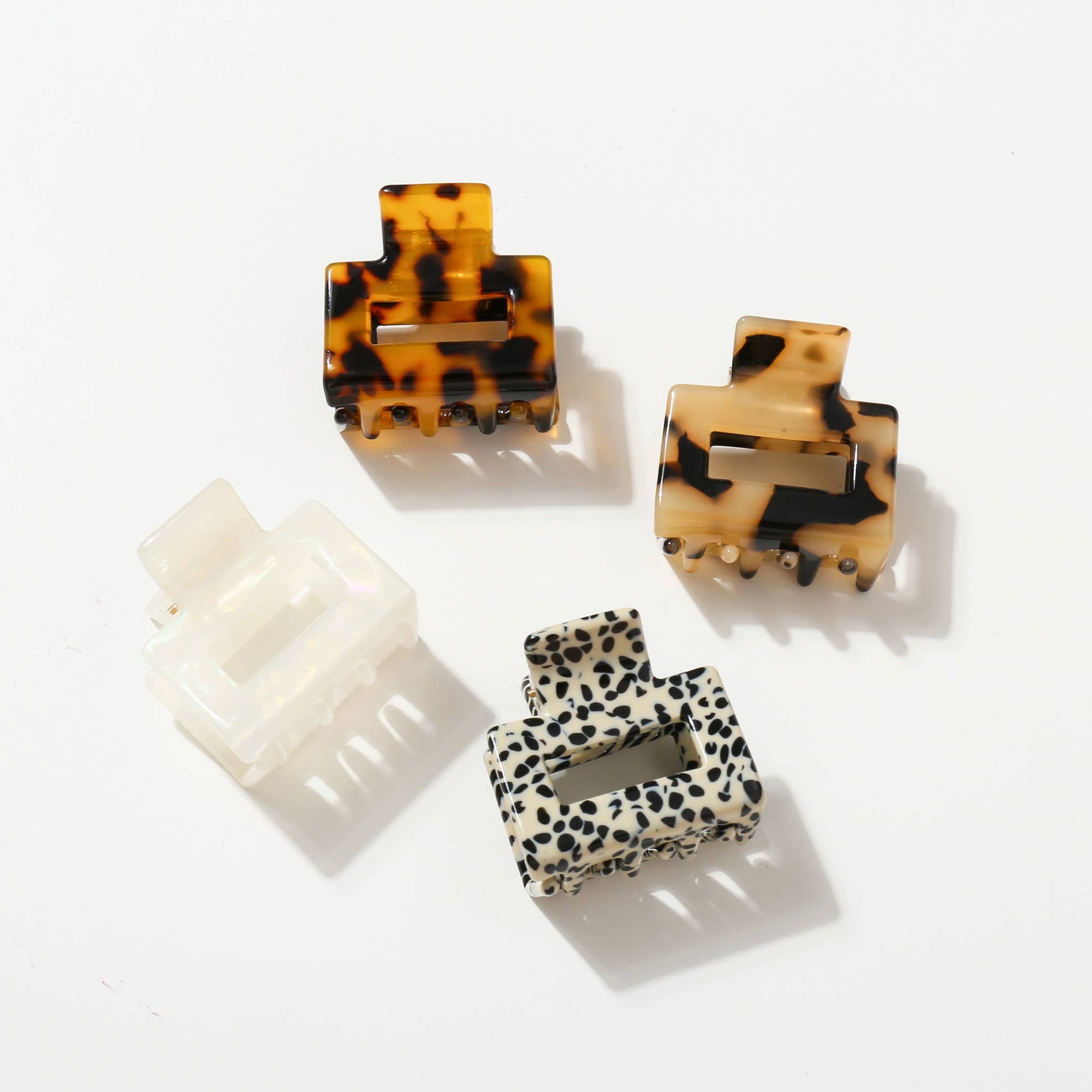 Simone Mini | Classic Mini Square Claw Clip