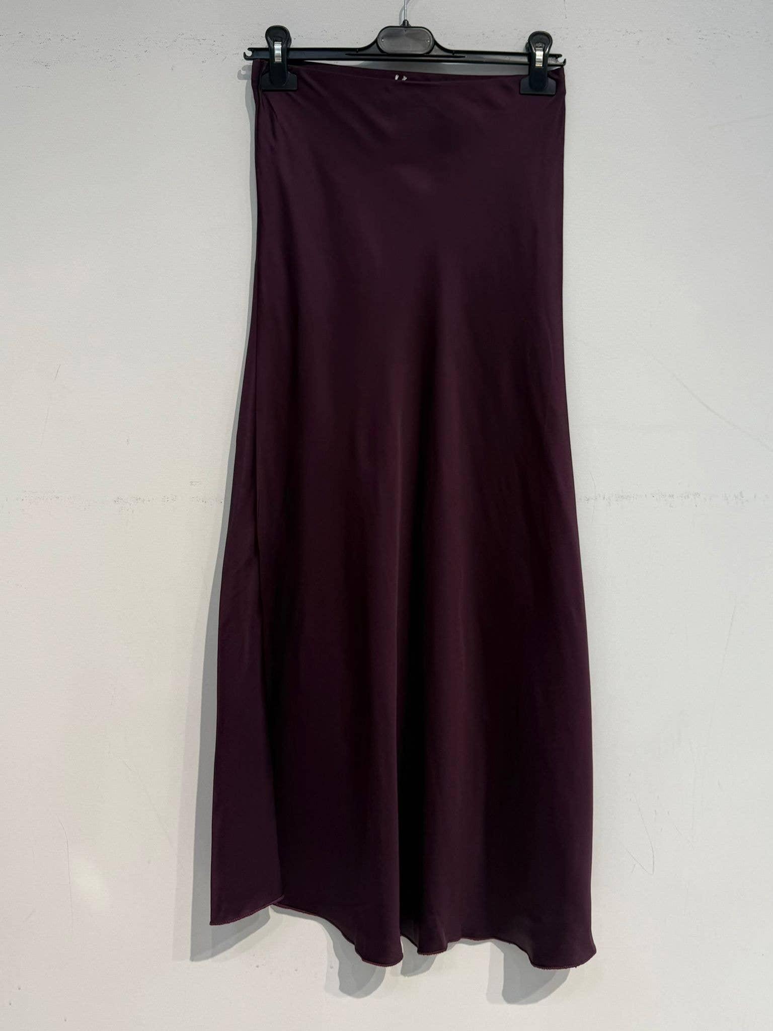 Satin Midi skirt