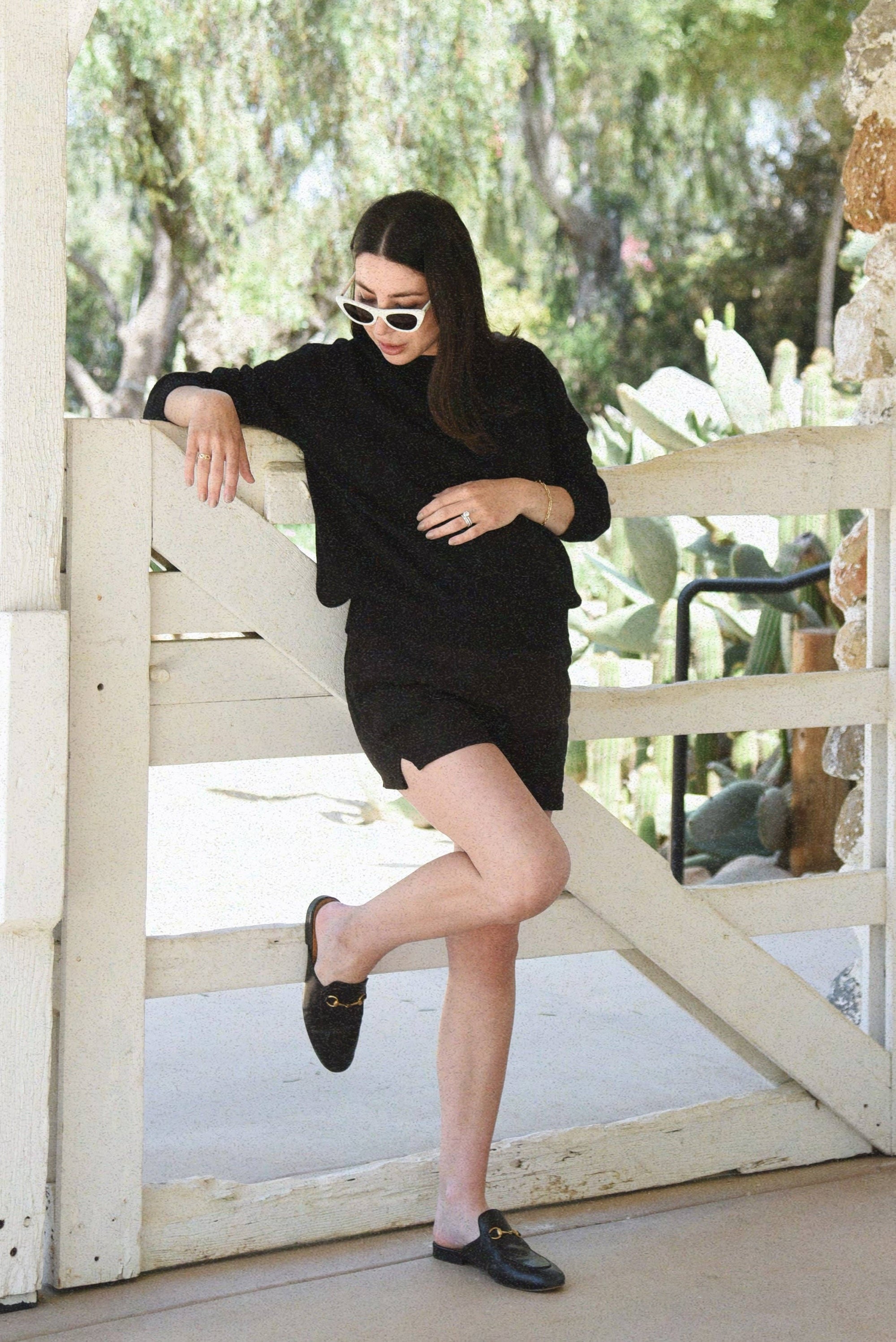 The Cashmere Cove Crew Neck // Noir