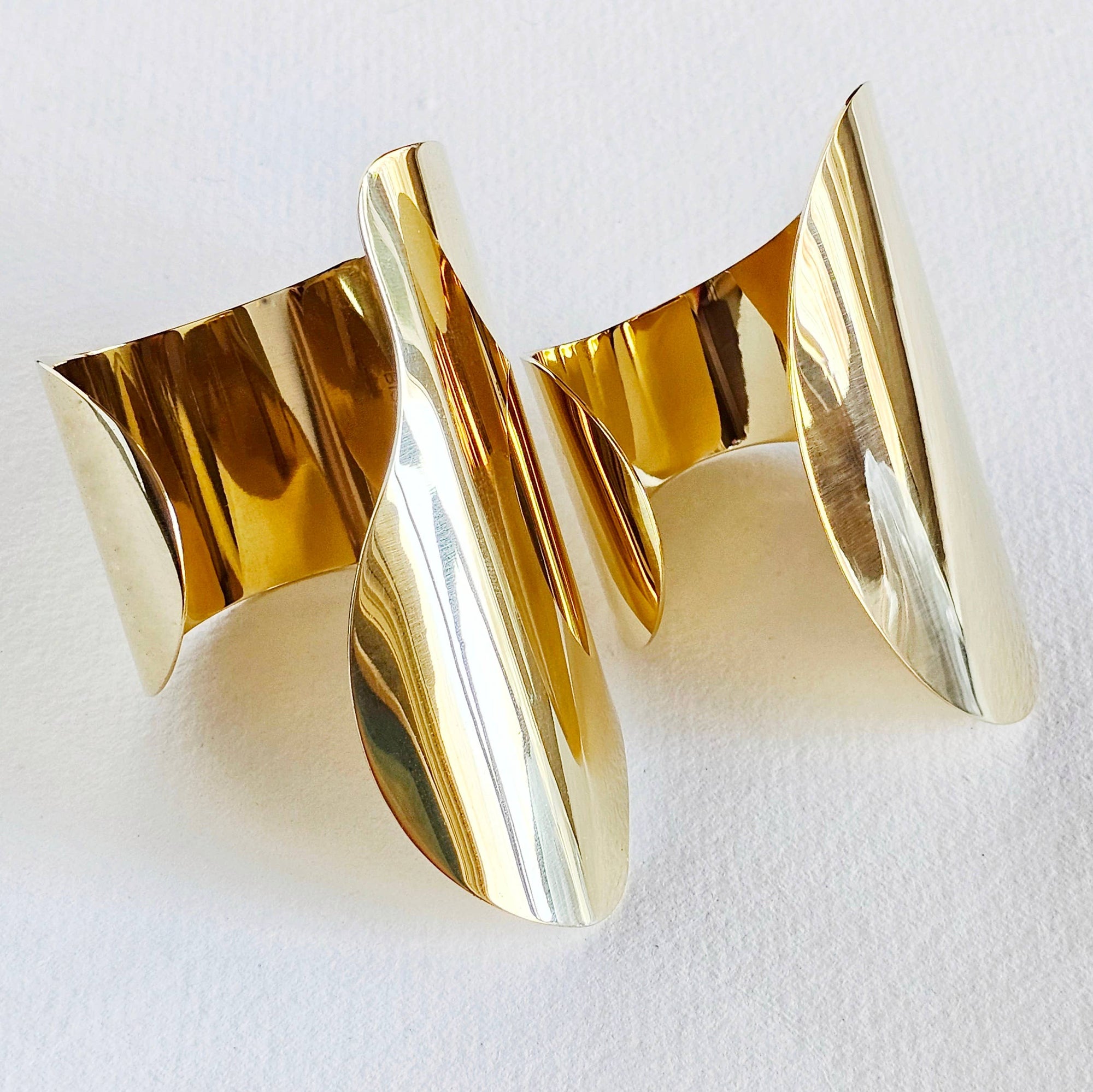 Swerve modern brass cuff bracelet large