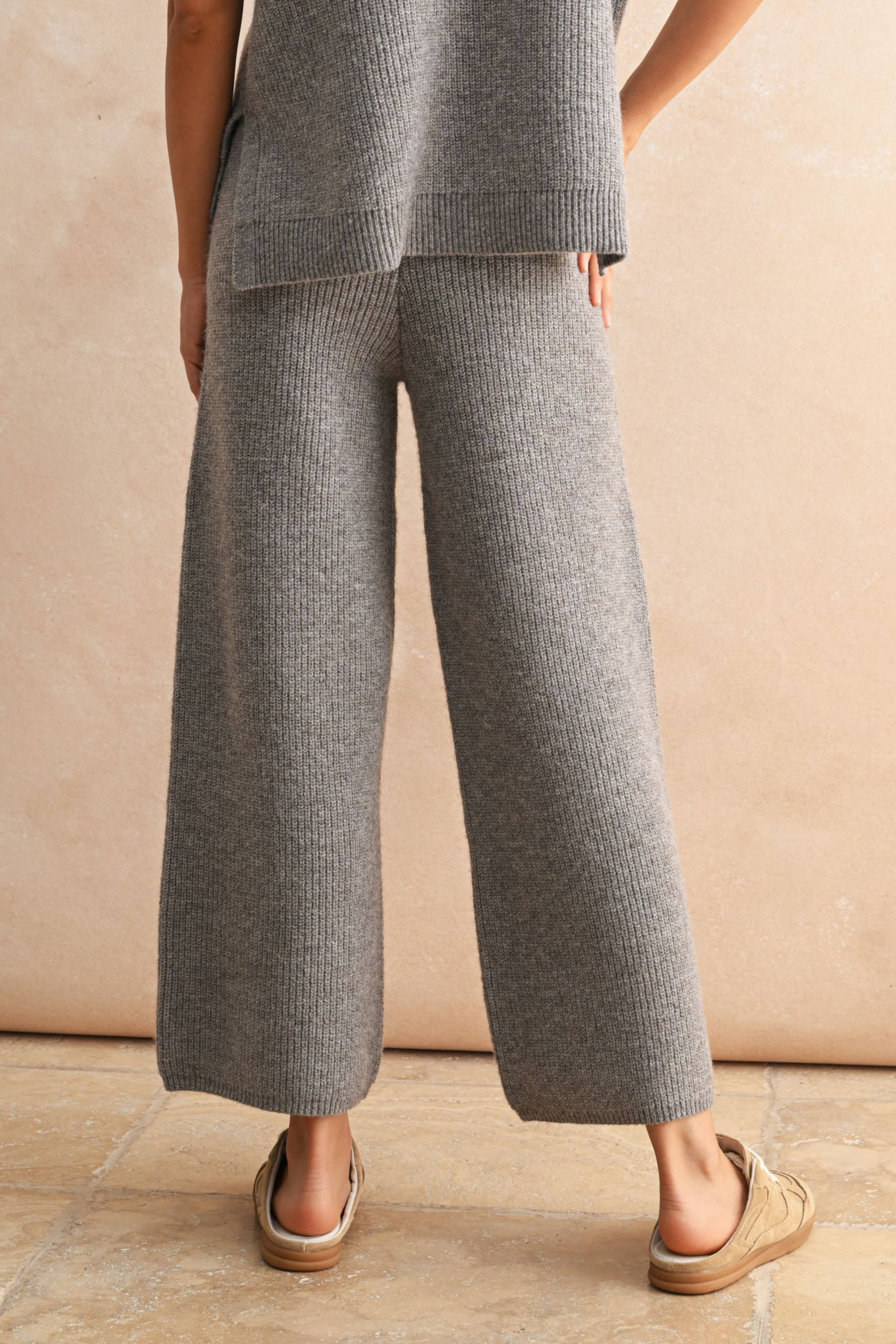 CASUAL SWEATER PANTS