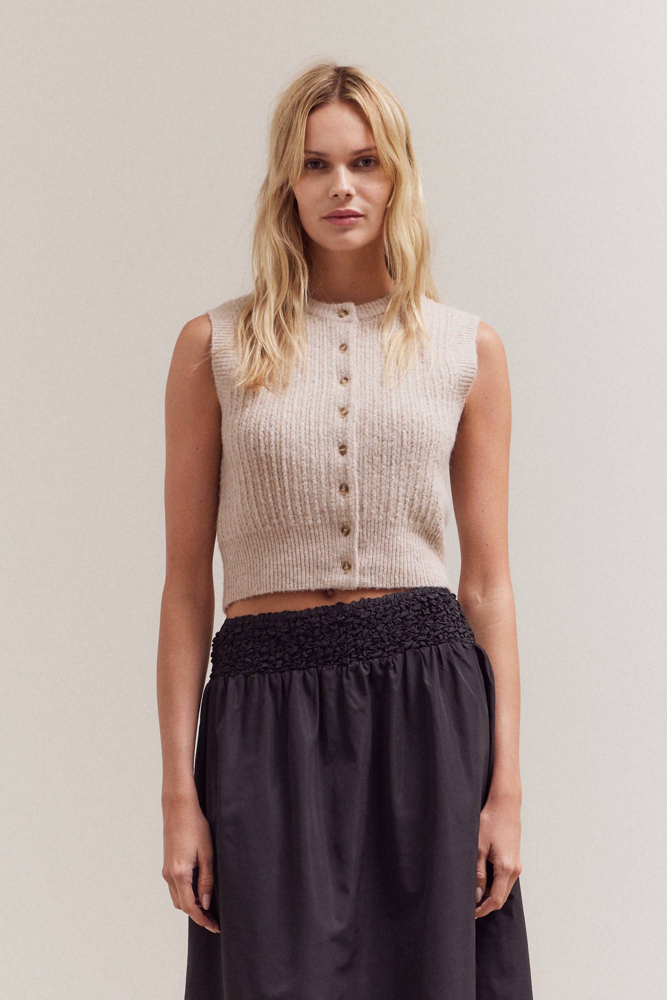 BUTTON UP SWEATER SLEEVELESS TOP