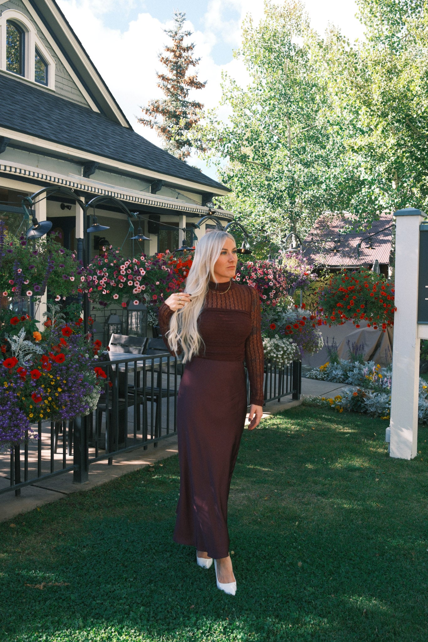Satin Midi skirt