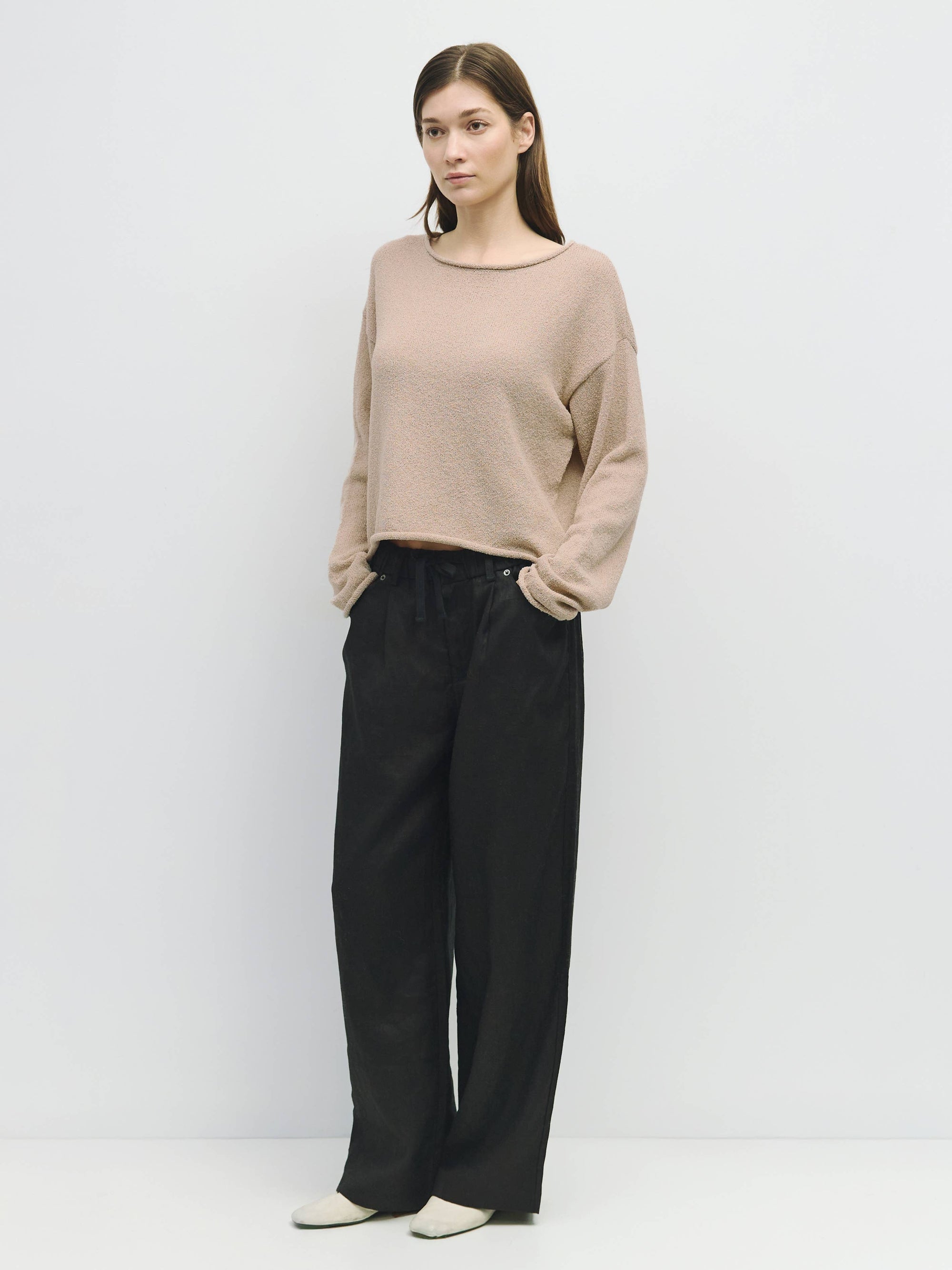 The Ashwin Sweater | Raw Hem Knit Sweater
