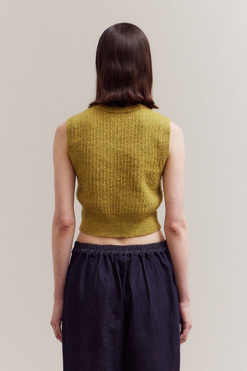 BUTTON UP SWEATER SLEEVELESS TOP