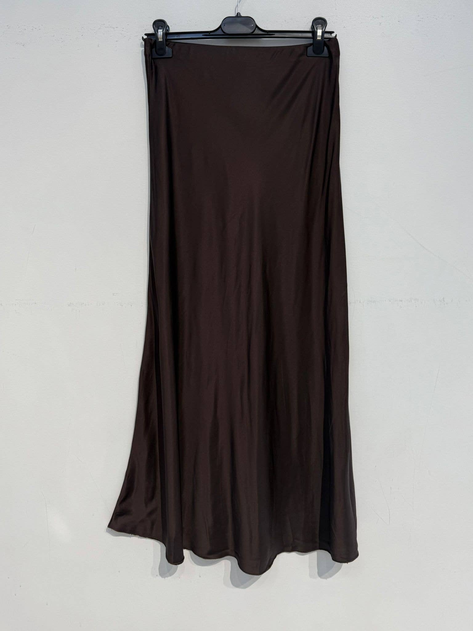 Satin Midi skirt