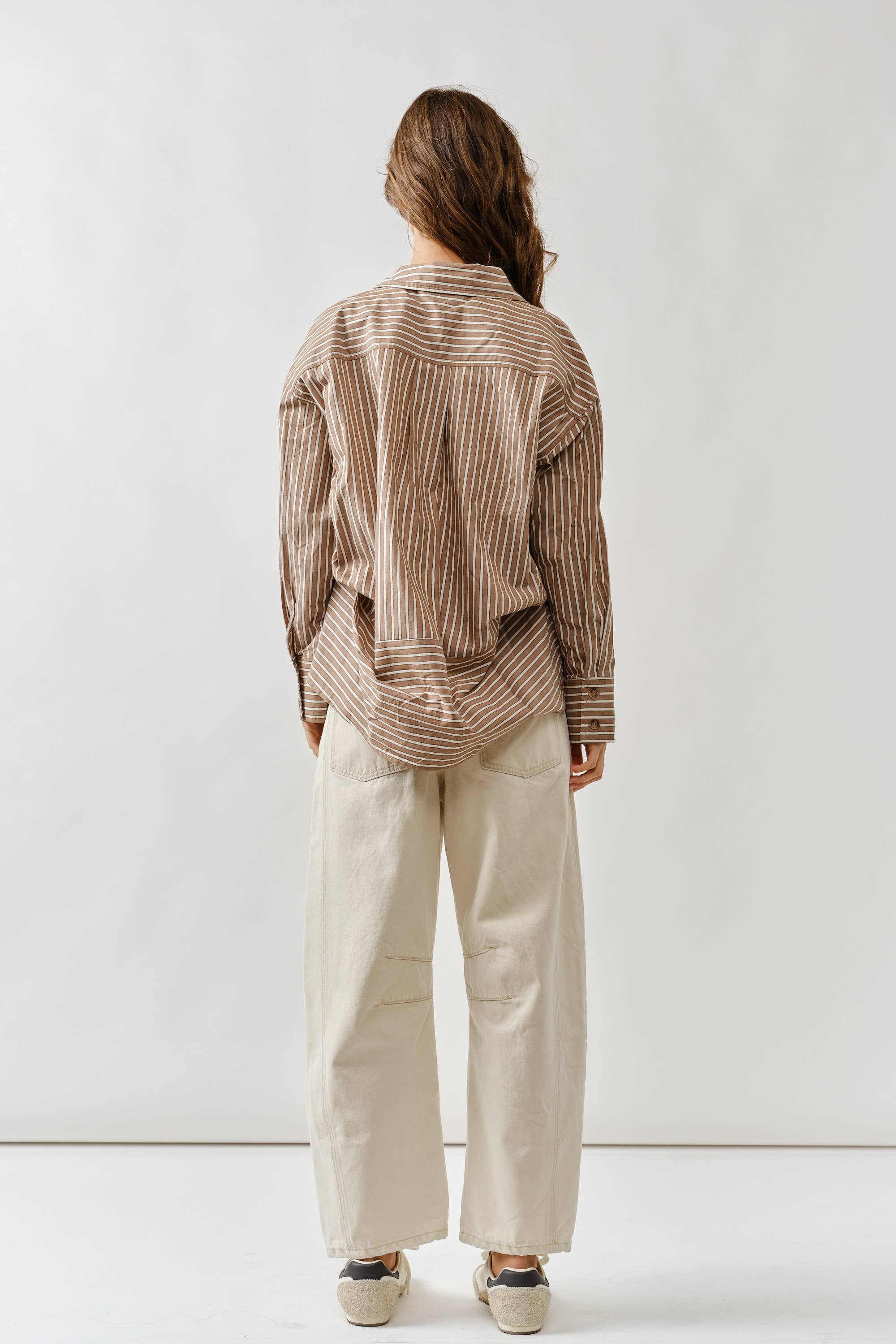 EMBROIDERED BARREL PANTS