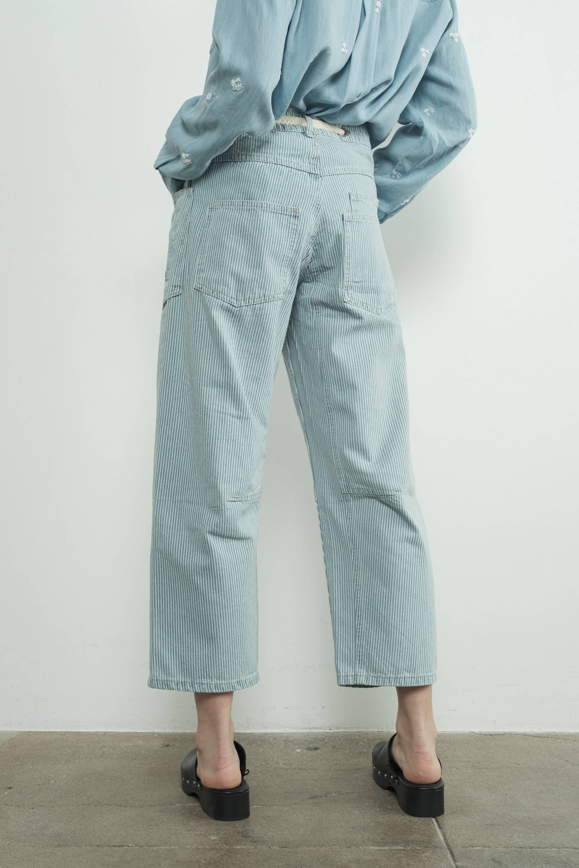 BARREL DENIM PANTS WITH EYELET WAIST