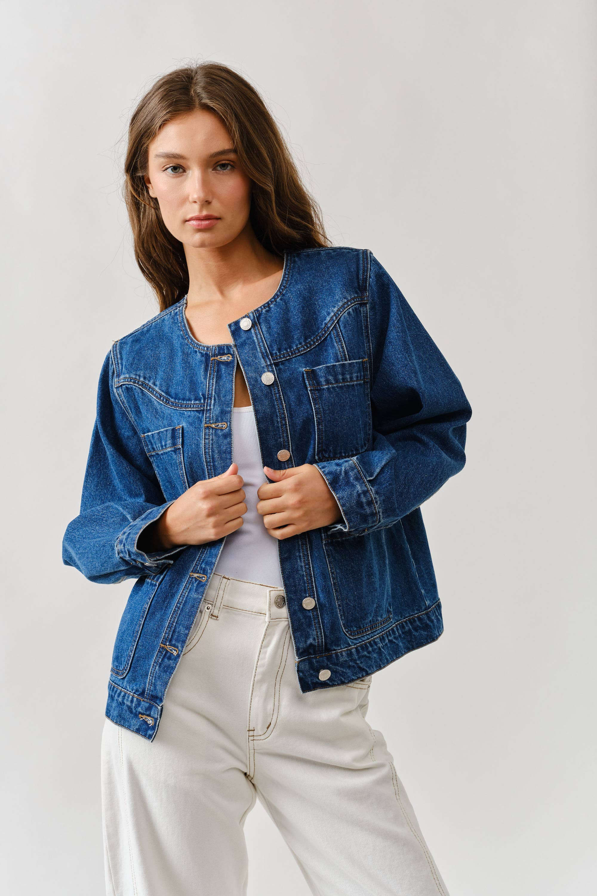 CREW NECK RELAXED DENIM JACKET