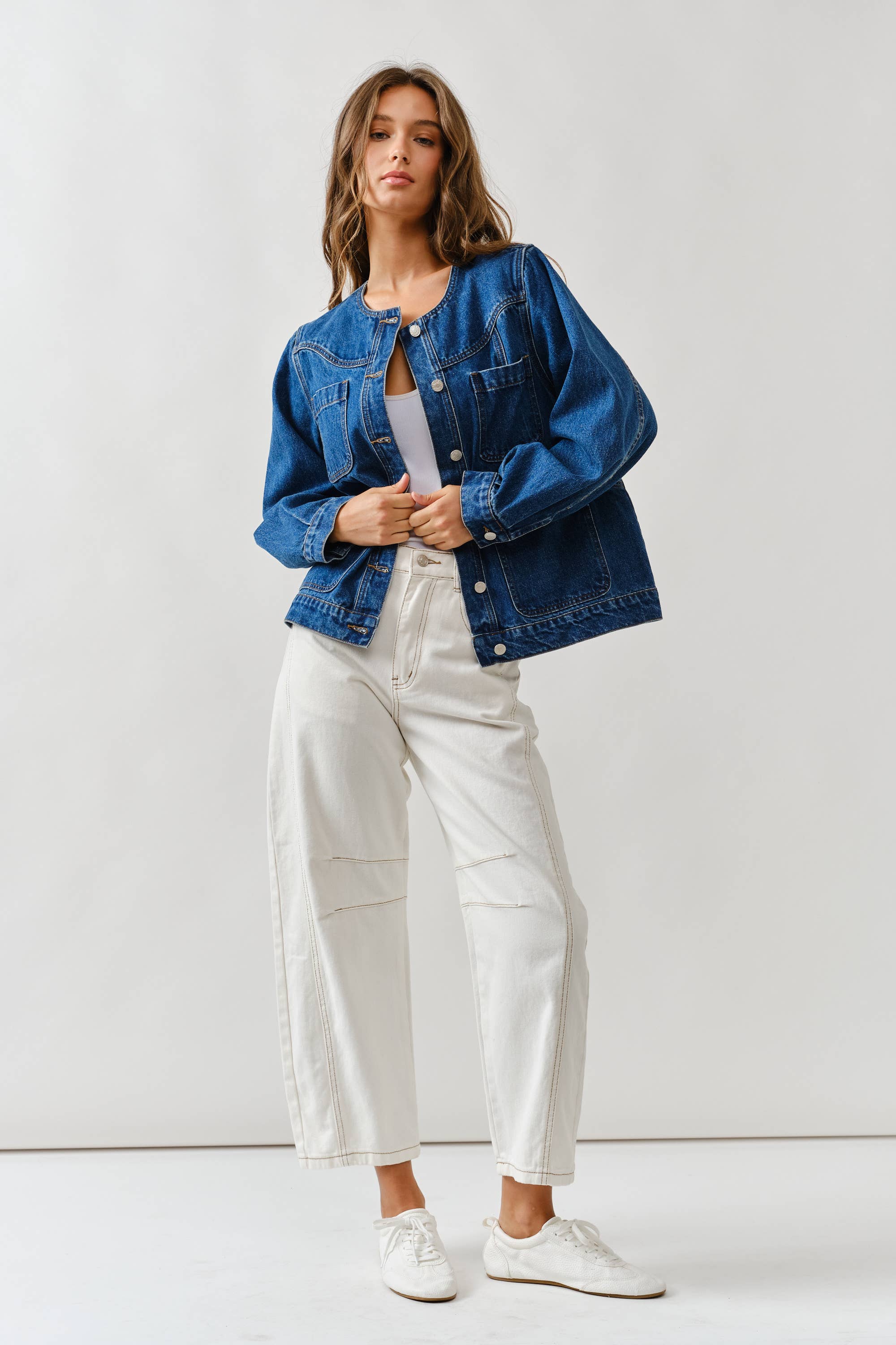 CREW NECK RELAXED DENIM JACKET